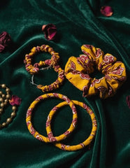 Mustard Muse Accessory Set