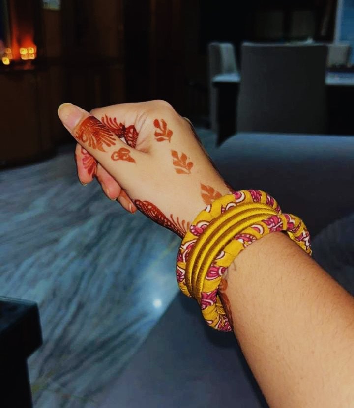 Mustard bloom bangles