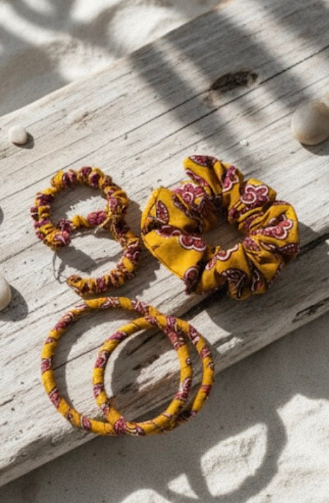 Mustard Muse Accessory Set