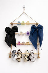 The Glam Grip Holder