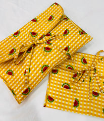 Sunny slice pouch