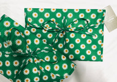 Daisy Day Pouch
